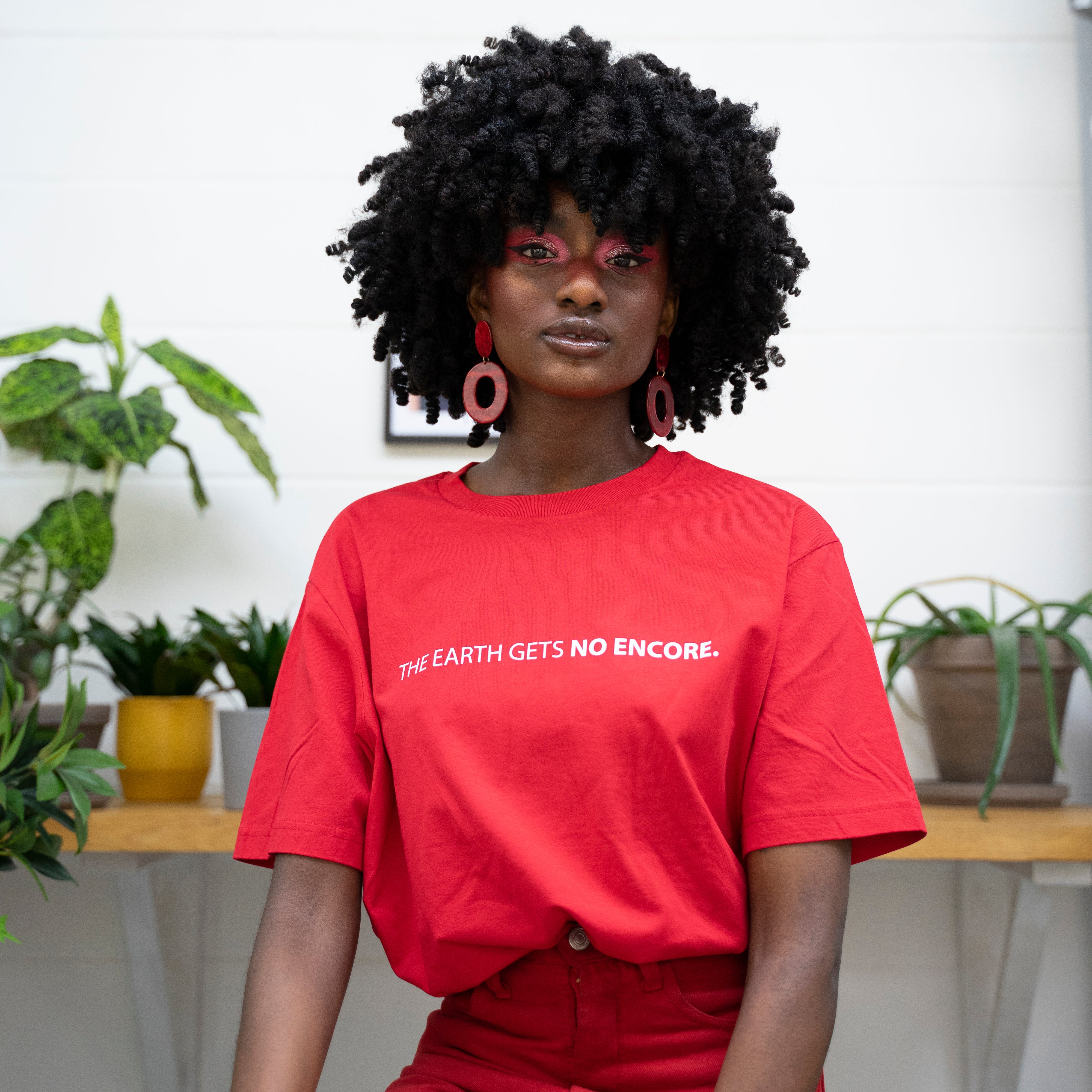 The Earth Tee in Red (Baggy Fit)